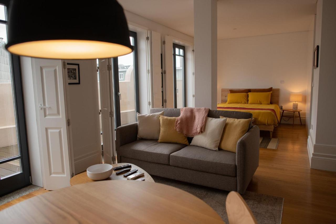 Spacious Studio W/ Balcony & Ac By Lovelystay Porto Exterior foto